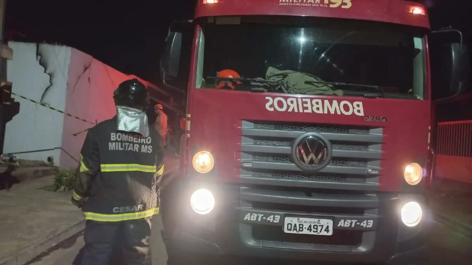 Imagem de compartilhamento para o artigo Jovem é preso em Coxim após atear fogo na casa do próprio pai da MS Todo dia